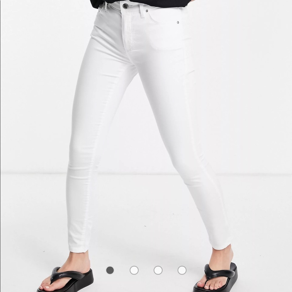 Topshop White High waisted LEIGH jeans | Skinny raw hem | women’s size 30